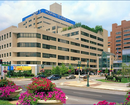 St. Louis Children's Hospital - Gyermekek belföldön és külföldön történő gyógykezelésének támogatása, májtranszplantáció, gerincműtét, gyermek szívműtétek, különleges műtétek